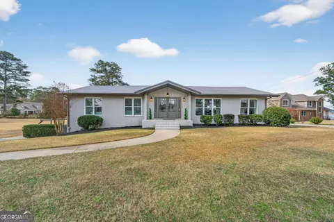 116 Island View Dr, Milledgeville, GA 31061