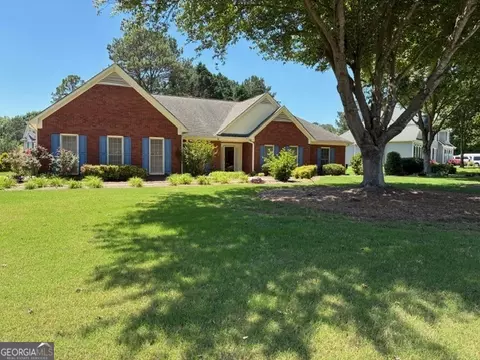 9361 Arbor Glen Ct, Jonesboro, GA 30236