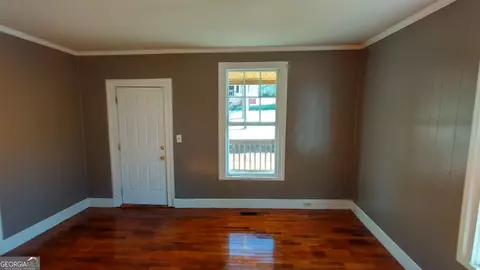 Living - 1308 Park Ave, Lagrange, GA 30240 photo 3 of 4