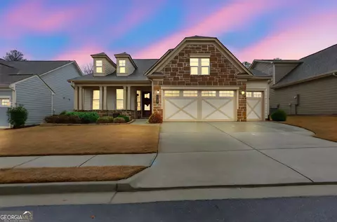 523 Hazelnut Dr, Peachtree City, GA 30269