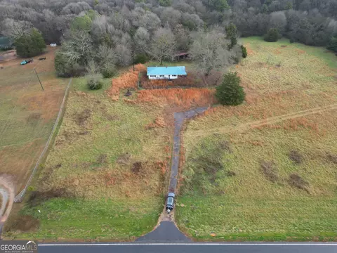 6050 Sandy Cross Rd, Carnesville, GA 30521
