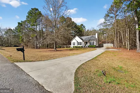 Exterior - 118 Ridgeway Rd, Milner, GA 30257 photo 10 of 10