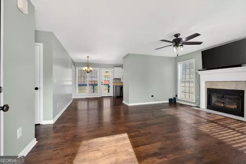 Living - 118 Ridgeway Rd, Milner, GA 30257 photo 2 of 3