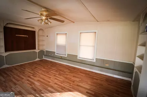 Living - 2447 Williamson Rd, Williamson, GA 30292 photo 3 of 5
