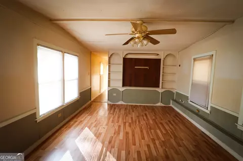 Living - 2447 Williamson Rd, Williamson, GA 30292 photo 2 of 5
