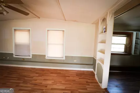 Living - 2447 Williamson Rd, Williamson, GA 30292 photo 1 of 5