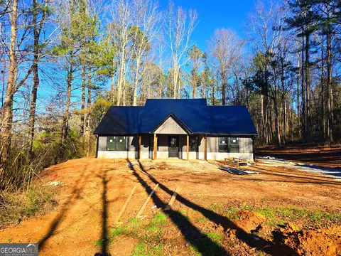 266 Center Point Rd, Bremen, GA 30110