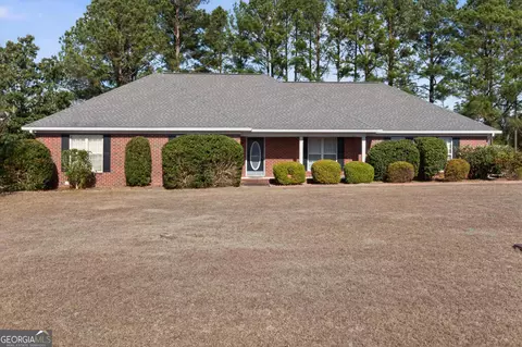 1153 Bartlett Dr, Statesboro, GA 30461