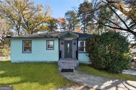 5211 Oakdale Rd SE, Smyrna, GA 30082