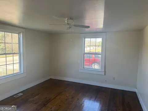 Living - 4 12 Barnard Ave, Lagrange, GA 30241 photo 1 of 3
