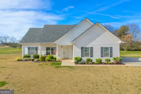 1279 S Fairview Rd, Lavonia, GA 30553