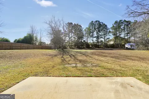 Exterior - 133 Meadow View Dr, Jackson, GA 30233 photo 8 of 9