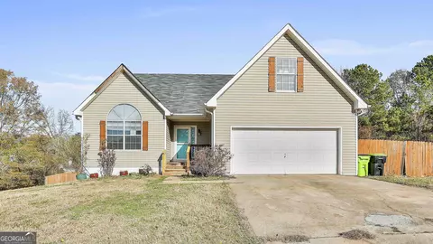 128 Calico Loop, Grantville, GA 30220