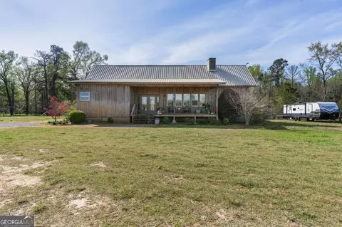 1725 Watermelon Rd, Tennille, GA 31089