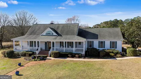 159 Friar Tuck Rd, Fayetteville, GA 30215