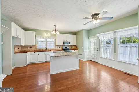 Kitchen - 220 Doubles Dr, Covington, GA 30016 photo 2 of 5