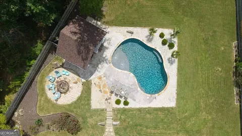 1365 Ridgefield Dr, Roswell, GA 30075