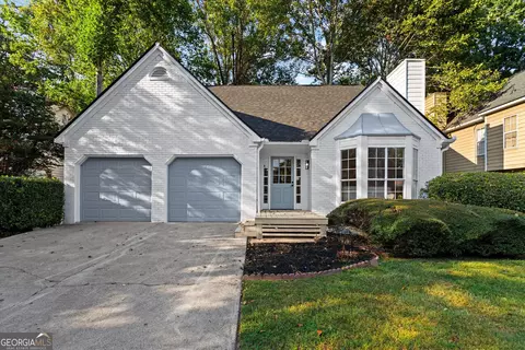 1472 Chapel Hill Ln SW, Marietta, GA 30008