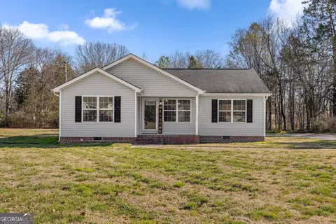 140 Sherry Ct, Chickamauga, GA 30707