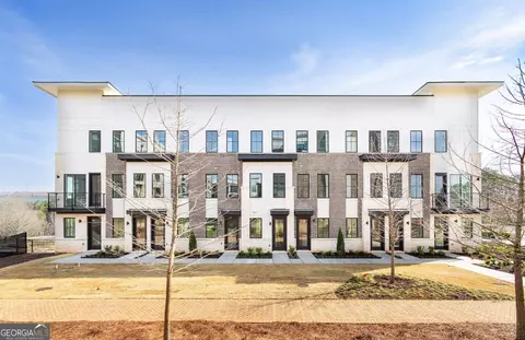 7150 Summit Pl, Alpharetta, GA 30009