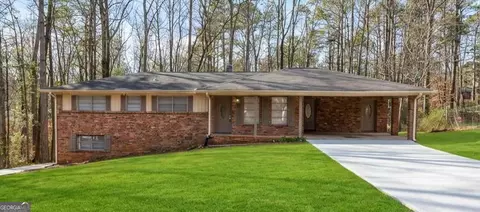 5295 Wildwood Ln, Douglasville, GA 30135
