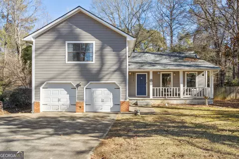 204 Groveland Dr, Peachtree City, GA 30269