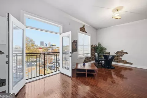 502 Pryor St SW #328, Atlanta, GA 30312