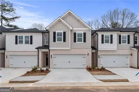 608 Treasure Dr, Stockbridge, GA 30281