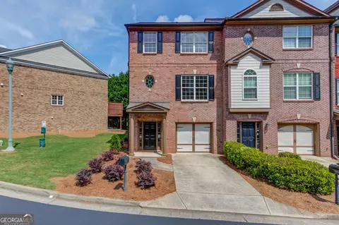 1833 Appaloosa Mill Ct, Buford, GA 30519