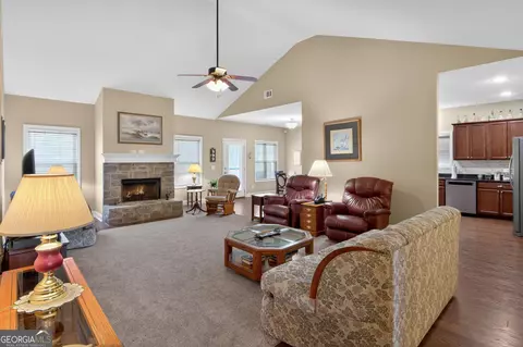 Entry Way - 250 Sara Beth Dr, Brooklet, GA 30415 photo 2 of 10