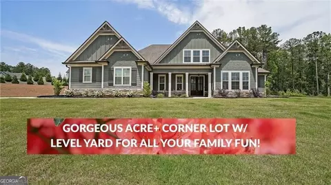 485 Discovery Lake Dr, Fayetteville, GA 30215