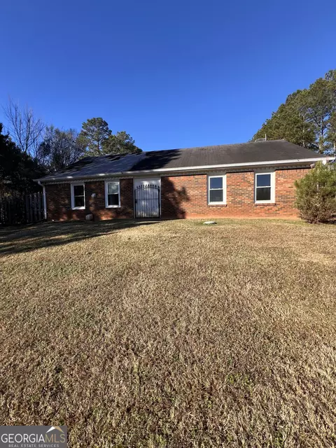 1401 Stone Bridge Ln SW, Conyers, GA 30094