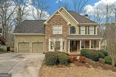 582 Braidwood Dr NW, Acworth, GA 30101