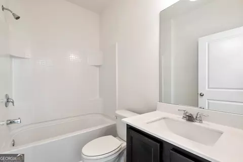 Bath - 41 Sinclair Way, Monroe, GA 30655 photo 1 of 3