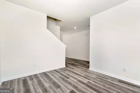 Living - 41 Sinclair Way, Monroe, GA 30655 photo 5 of 5