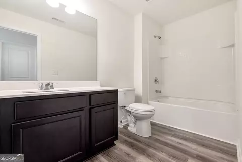 Bath - 41 Sinclair Way, Monroe, GA 30655 photo 3 of 3