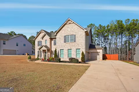 Exterior - 912 Mystic Way, Hampton, GA 30228 photo 2 of 5