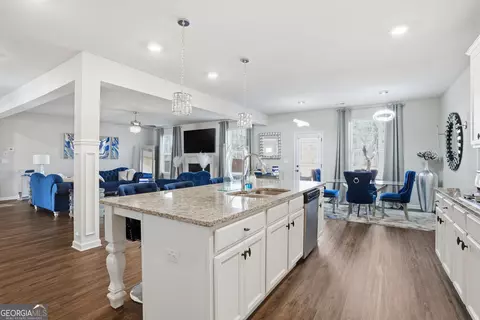 Kitchen - 912 Mystic Way, Hampton, GA 30228 photo 1 of 1