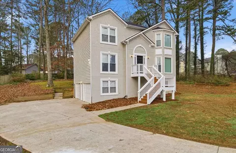 5281 Cross Creek Pt, Acworth, GA 30102