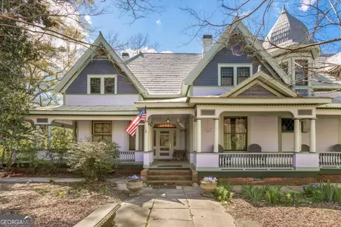 229 Woodlawn Dr, Crawford, GA 30630