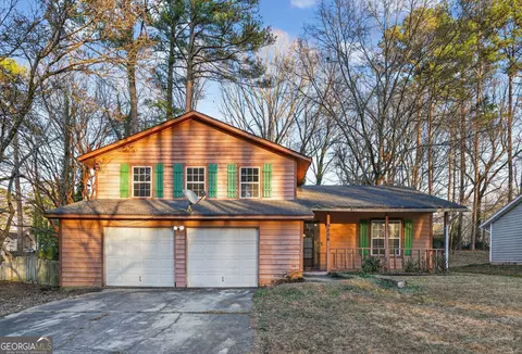 9224 Sunset Dr, Jonesboro, GA 30238