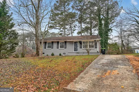 8195 Saxon Ct, Jonesboro, GA 30238