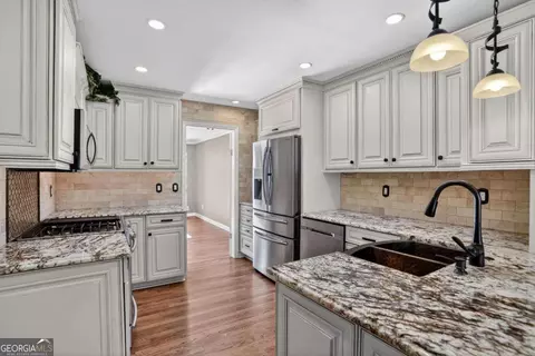 1352 Sheffield Glen Way NE, Atlanta, GA 30329