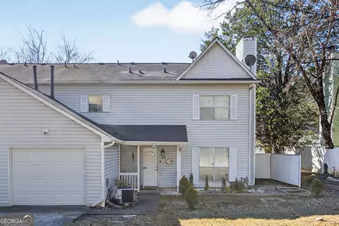 1056 Heathmoor Ct, Norcross, GA 30093