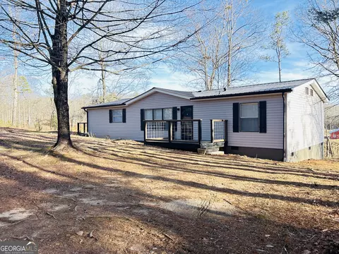 942 Paradise Vly, Cornelia, GA 30531