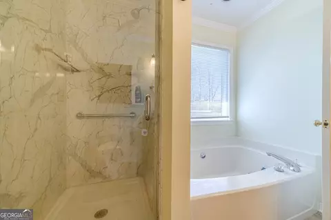 Bath - 45 Somerset Ct, Covington, GA 30016 photo 3 of 5