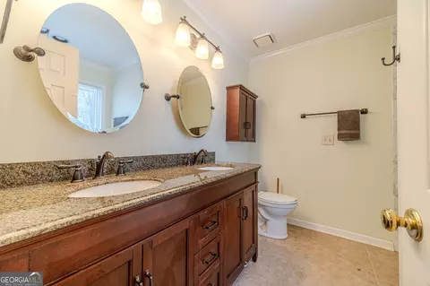 Bath - 45 Somerset Ct, Covington, GA 30016 photo 1 of 5