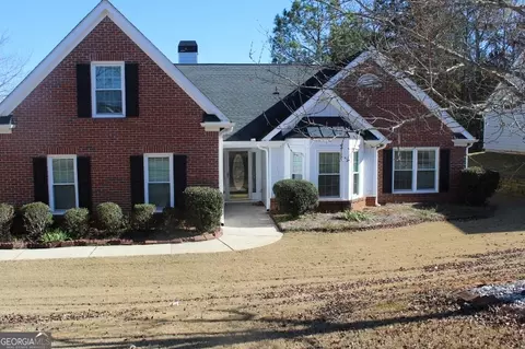 707 Hot Springs Trl, Mcdonough, GA 30252