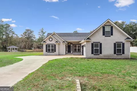 35 Deer Ln, White Oak, GA 31568