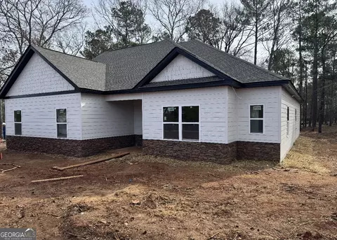 377 Plentitude Church Rd, Gray, GA 31032